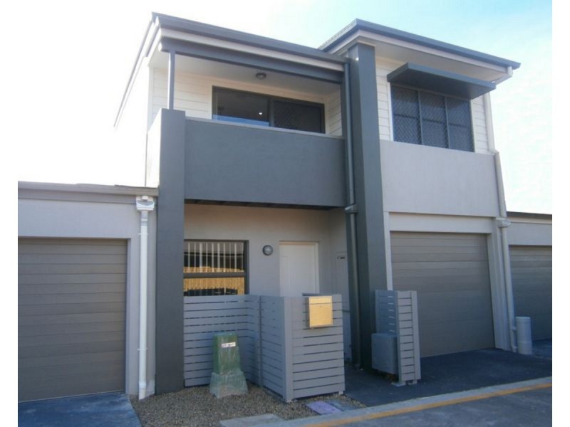 20 Ningaloo Lane, Fitzgibbon QLD 4018