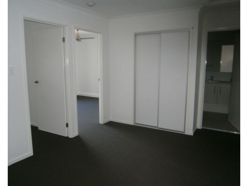 20 Ningaloo Lane, Fitzgibbon QLD 4018