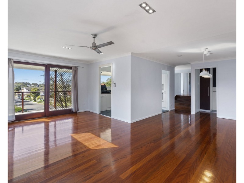 6 Coleridge Street, Stafford Heights QLD 4053