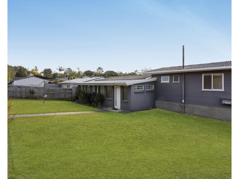 6 Coleridge Street, Stafford Heights QLD 4053