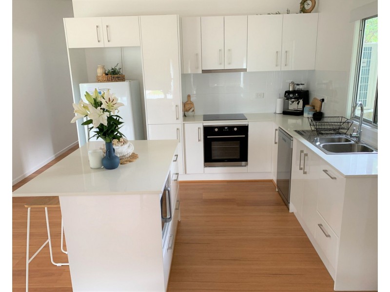 96 Blackwood Road, Deagon QLD 4017