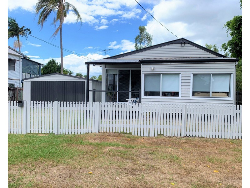 96 Blackwood Road, Deagon QLD 4017