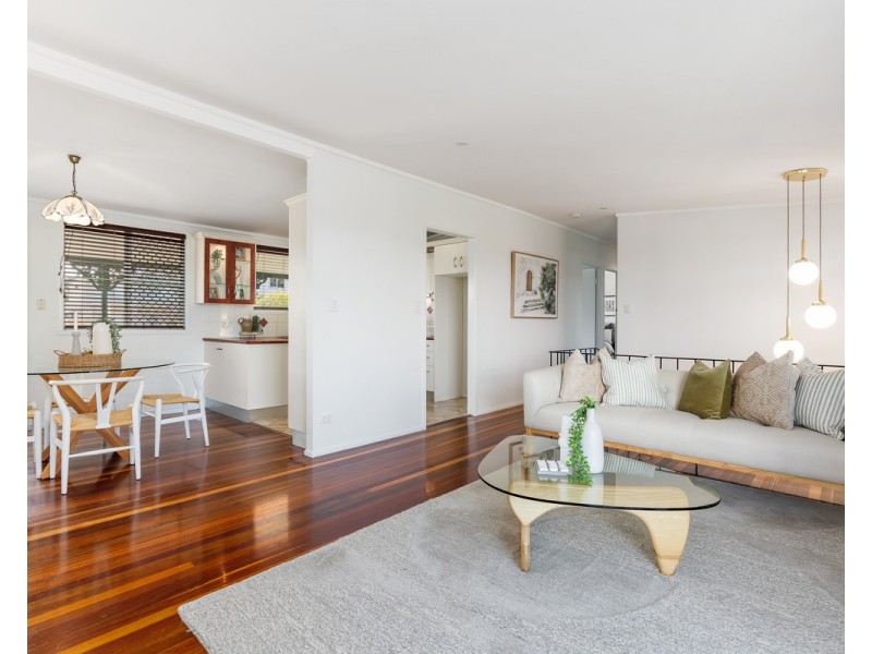 27 Backford Street, Chermside West QLD 4032