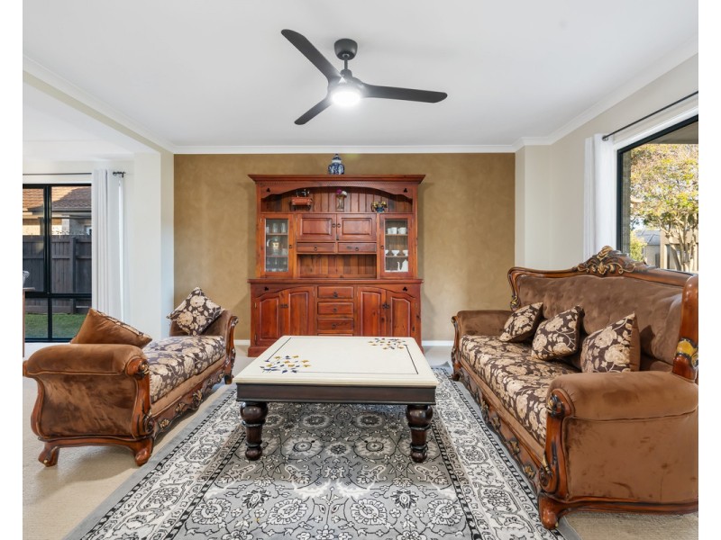 8 Meridian Place, Bald Hills QLD 4036