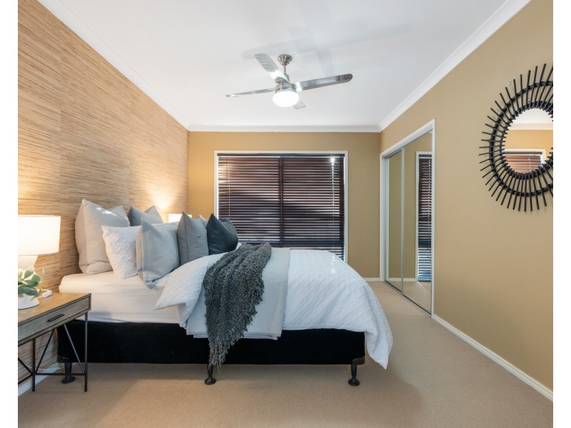 8 Meridian Place, Bald Hills QLD 4036