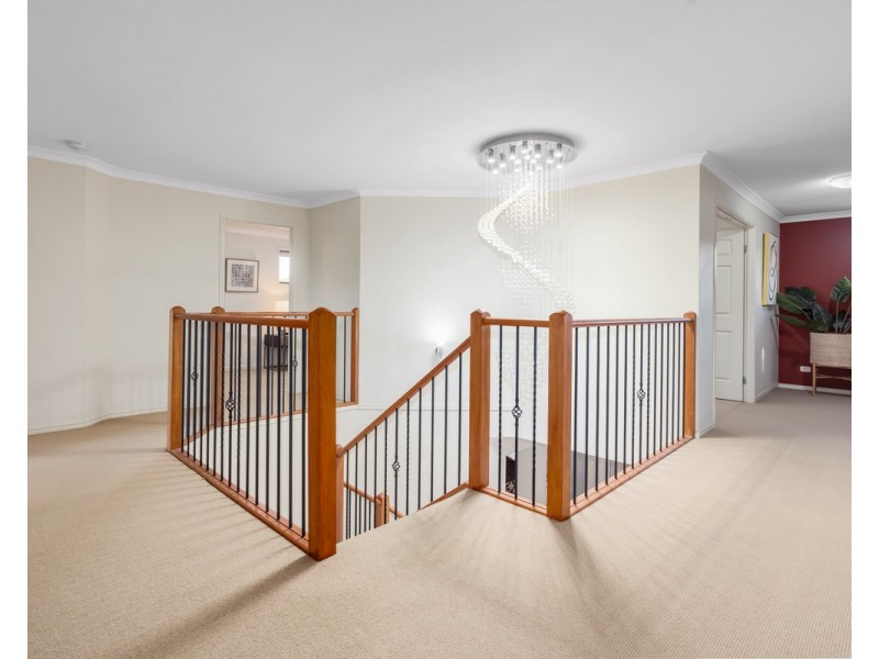 8 Meridian Place, Bald Hills QLD 4036