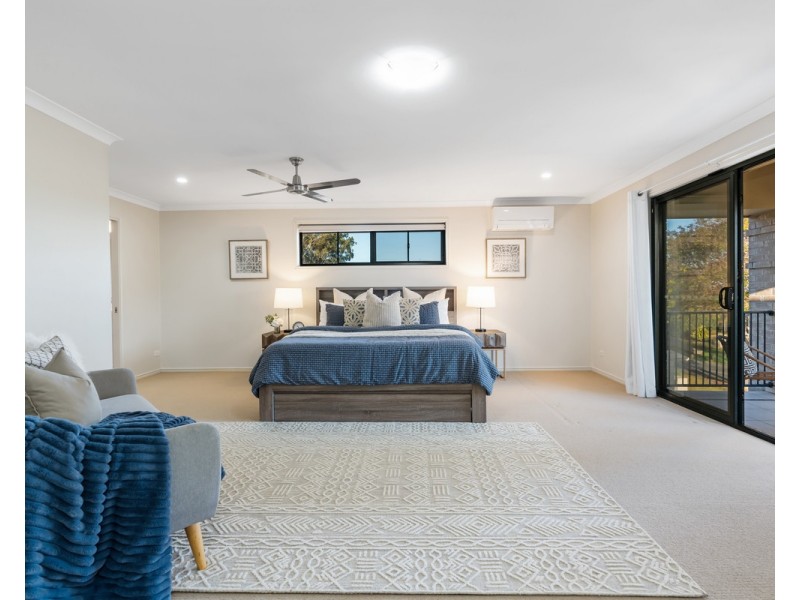 8 Meridian Place, Bald Hills QLD 4036