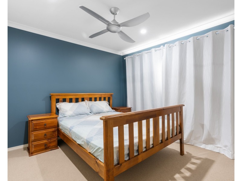 8 Meridian Place, Bald Hills QLD 4036