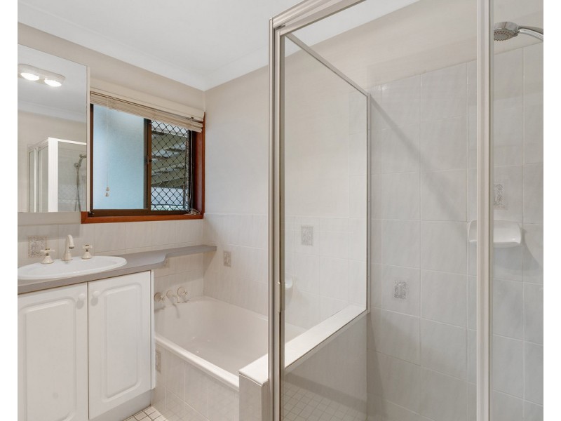 1 Sugargum Street, Aspley QLD 4034