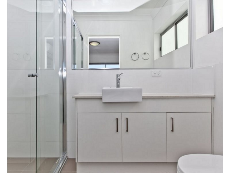 8/23 Grasspan Street, Zillmere QLD 4034