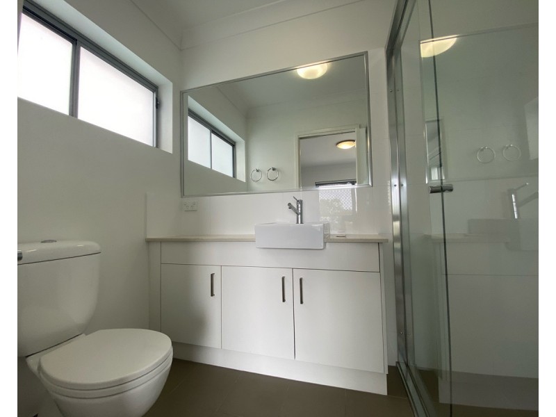 8/23 Grasspan Street, Zillmere QLD 4034