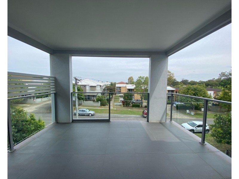 8/23 Grasspan Street, Zillmere QLD 4034