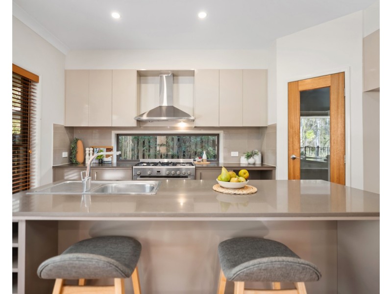 64 Macquarie Circuit, Fitzgibbon QLD 4018