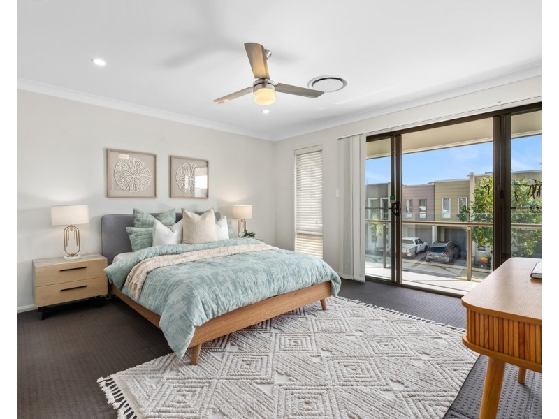 64 Macquarie Circuit, Fitzgibbon QLD 4018