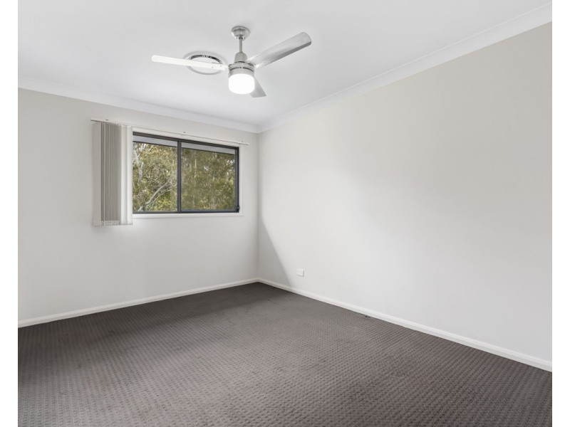 64 Macquarie Circuit, Fitzgibbon QLD 4018