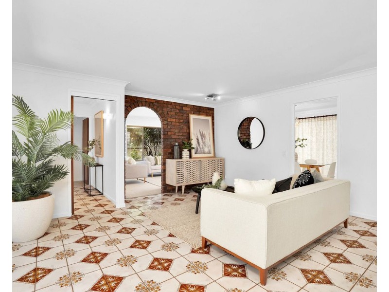 12 Nyora Street, Everton Hills QLD 4053