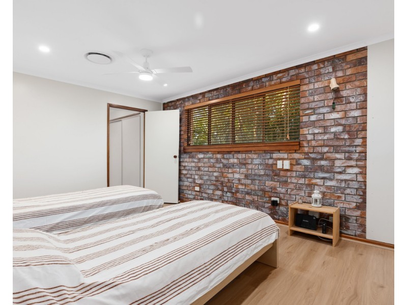 8 Ardcarn Street, Bracken Ridge QLD 4017