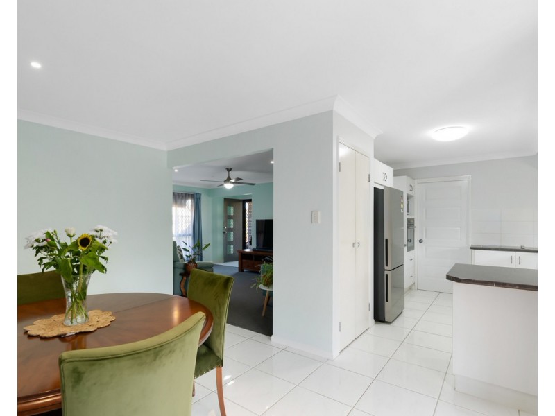 7 Summerhill Drive, Morayfield QLD 4506