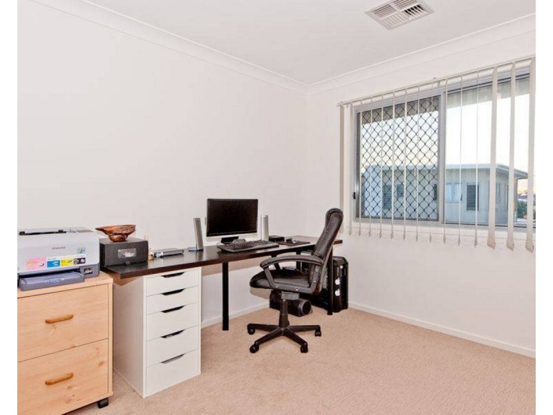 1 Girraween Lane, Fitzgibbon QLD 4018