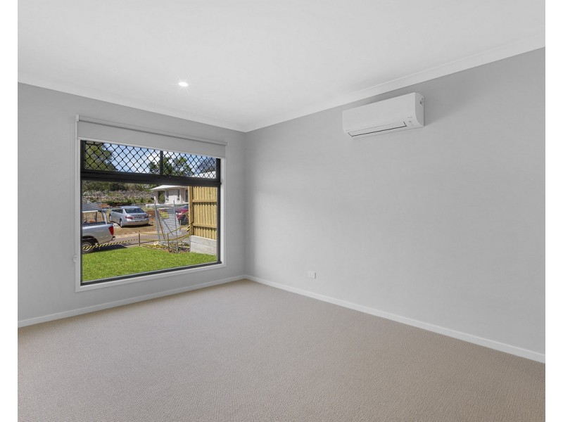 15 Wildflower Place, Bridgeman Downs QLD 4035