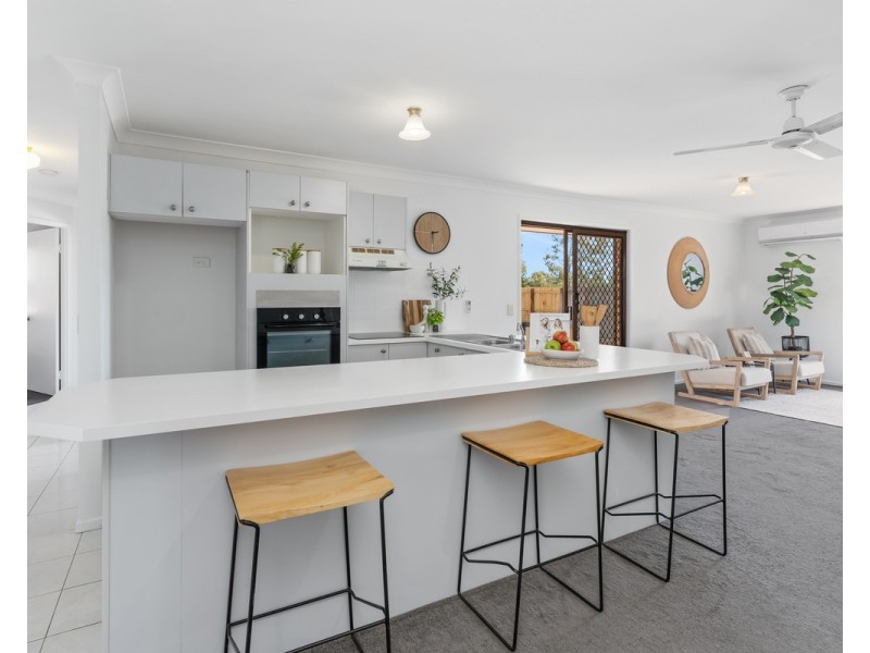 32 Gielgud Crescent, Mcdowall QLD 4053