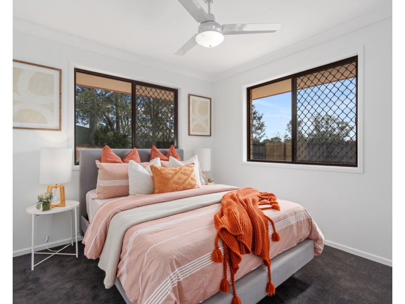 32 Gielgud Crescent, Mcdowall QLD 4053