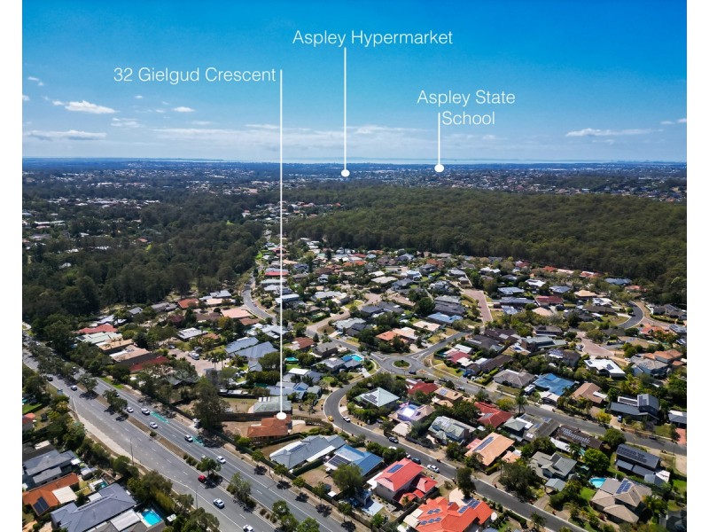 32 Gielgud Crescent, Mcdowall QLD 4053