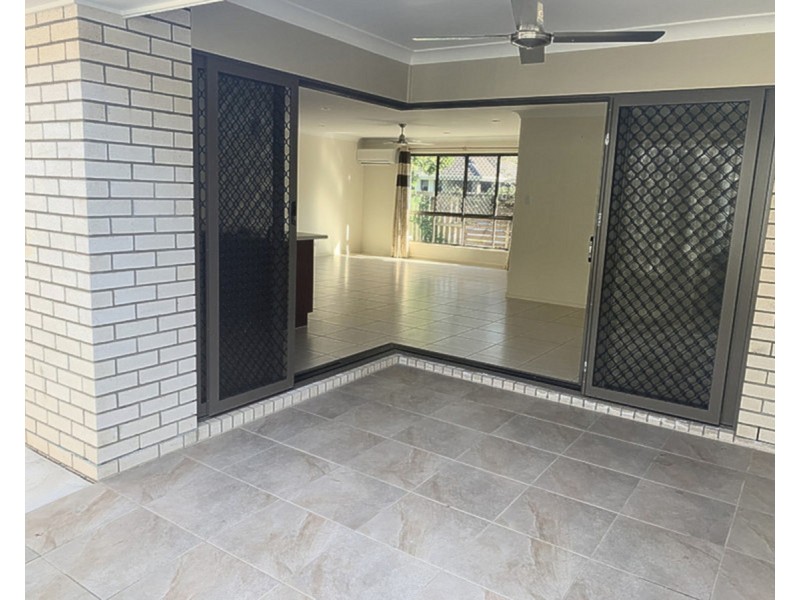 9 Windjana Crescent, Fitzgibbon QLD 4018