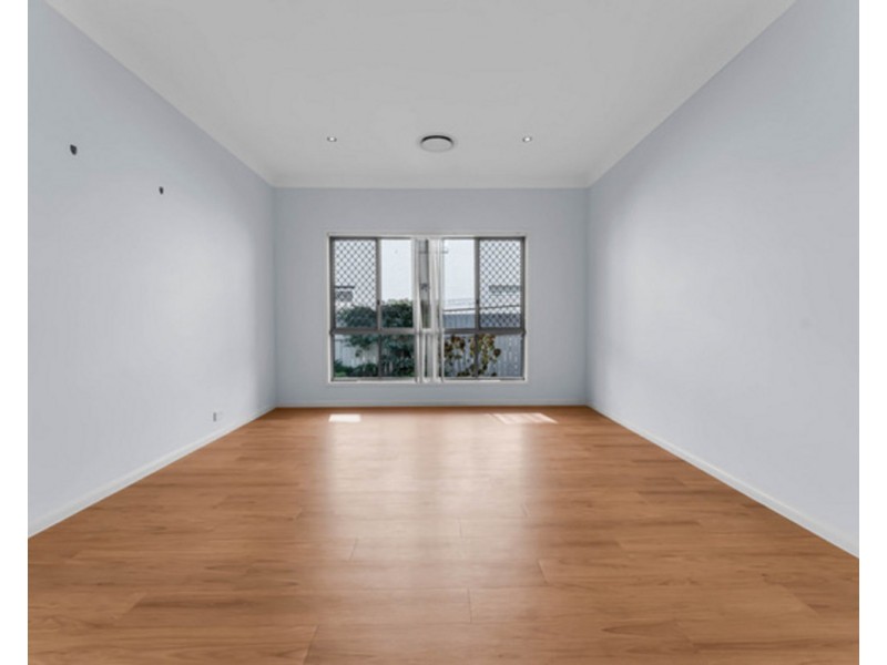 61 Petrie Crescent, Aspley QLD 4034