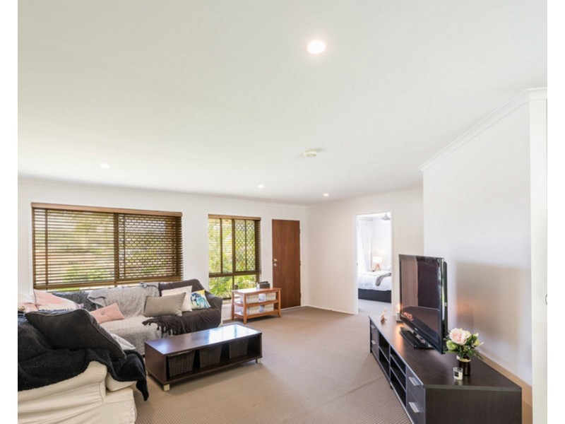 11 Selleck Close, Mcdowall QLD 4053