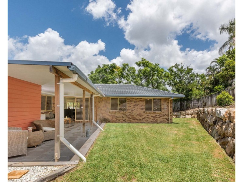 11 Selleck Close, Mcdowall QLD 4053