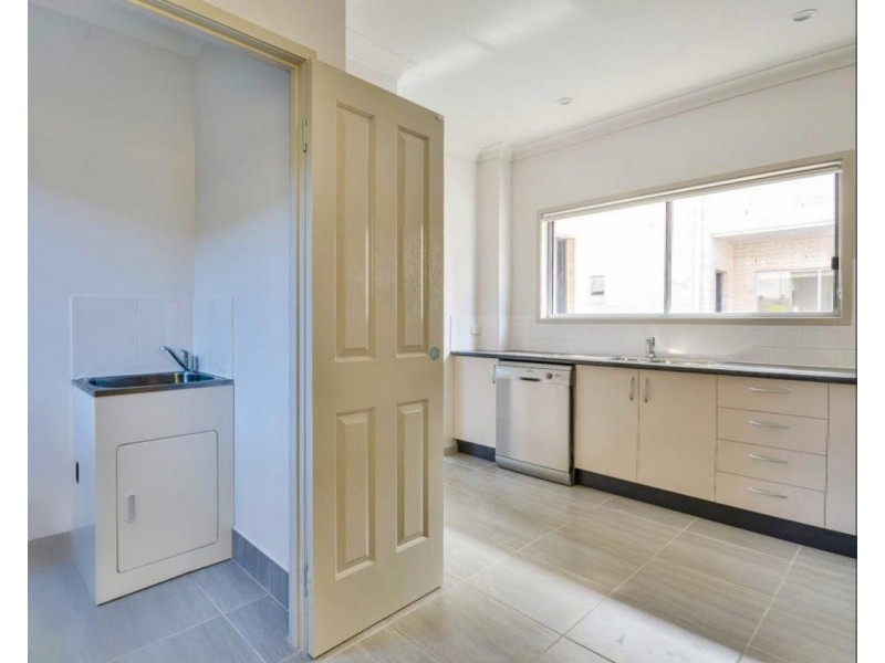 2/21 Myles Street, Lawnton QLD 4501