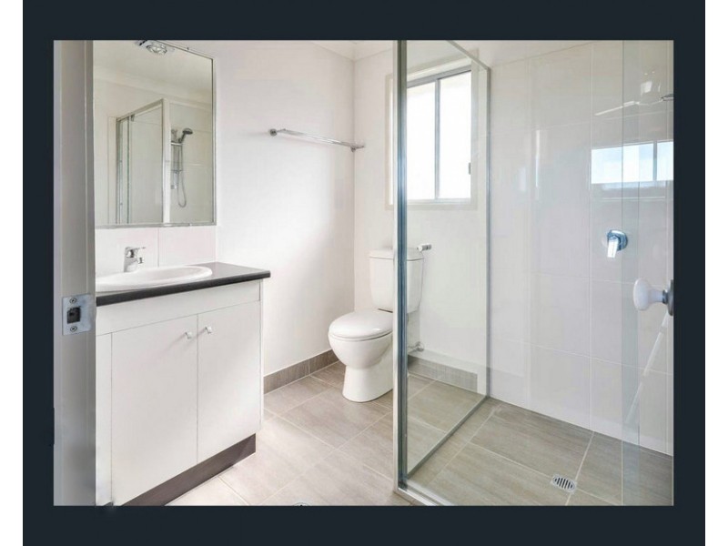 2/21 Myles Street, Lawnton QLD 4501