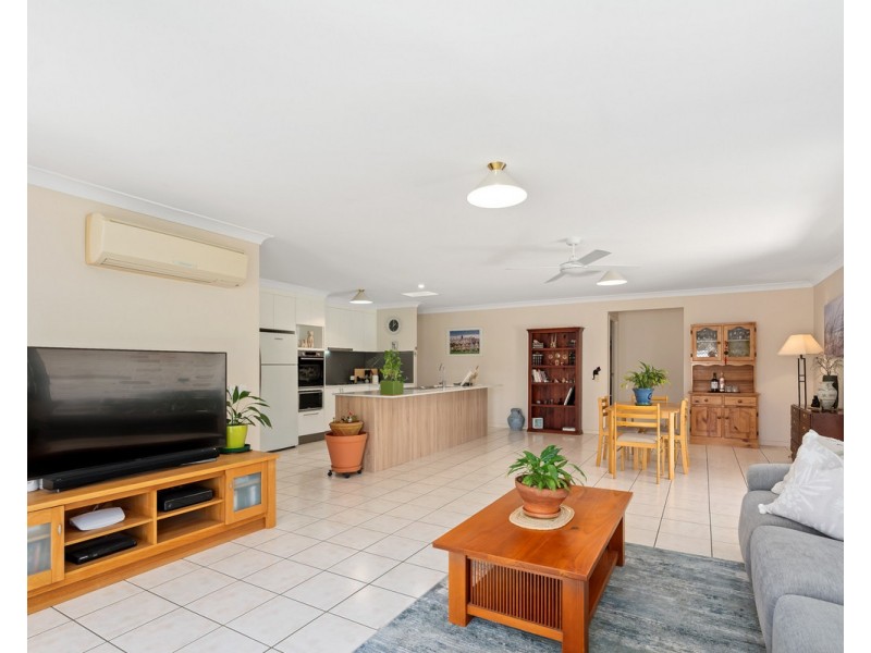 34 Kirri Avenue, Petrie QLD 4502