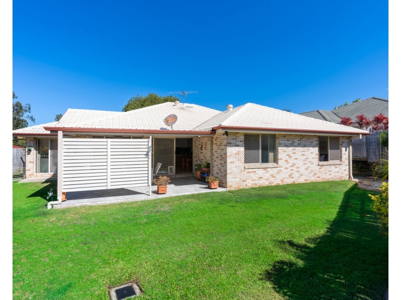 34 Kirri Avenue, Petrie QLD 4502