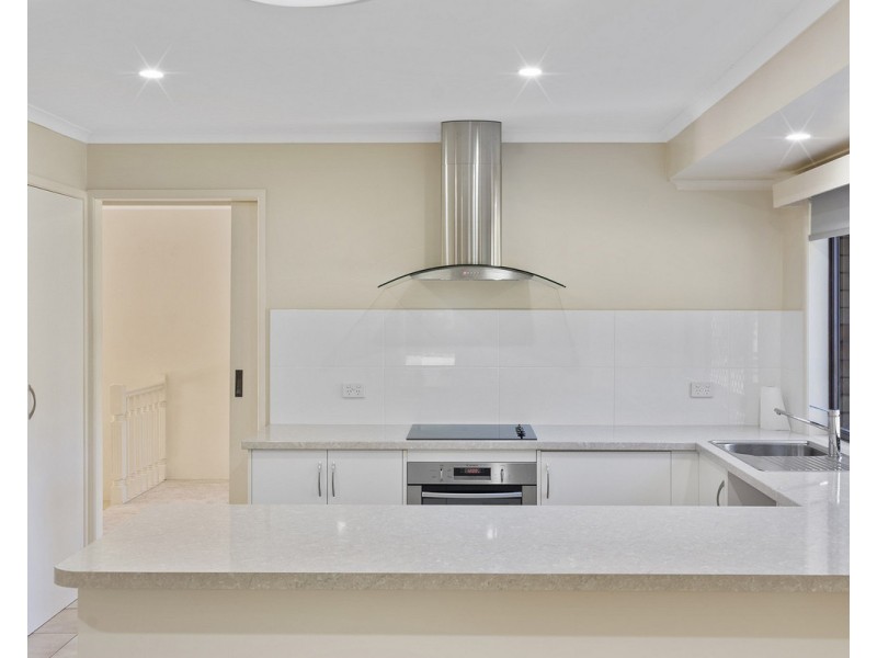 6 Jarvis Court, Joyner QLD 4500