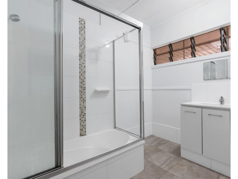 51 Lucan Avenue, Aspley QLD 4034