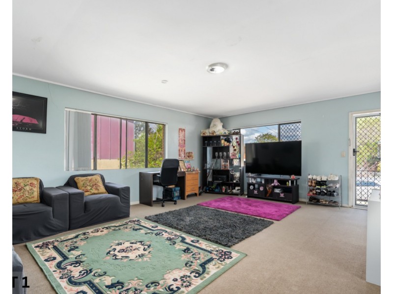 11 Kelso Street, Chermside QLD 4032