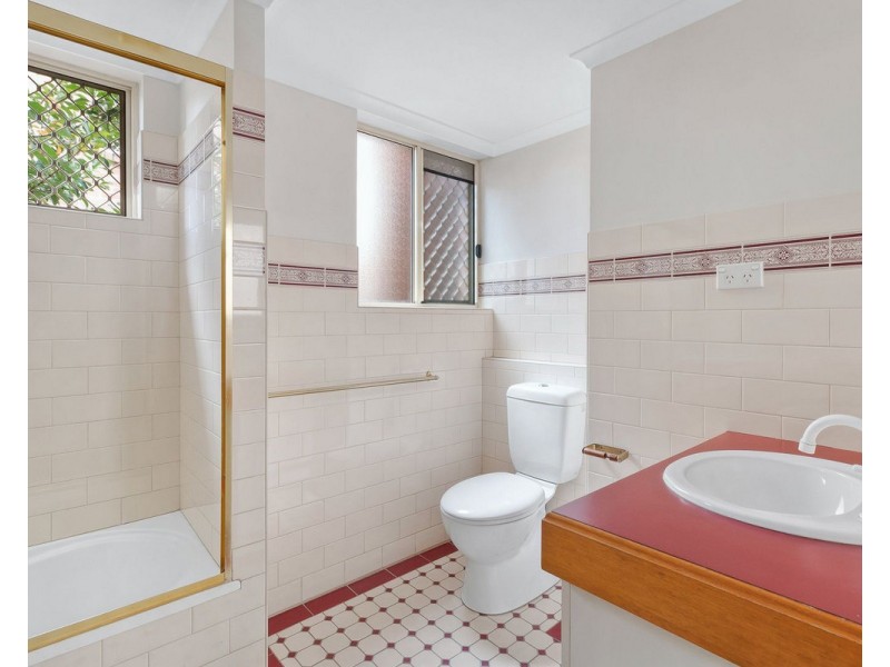 2/21 Pilba Street, Chermside QLD 4032