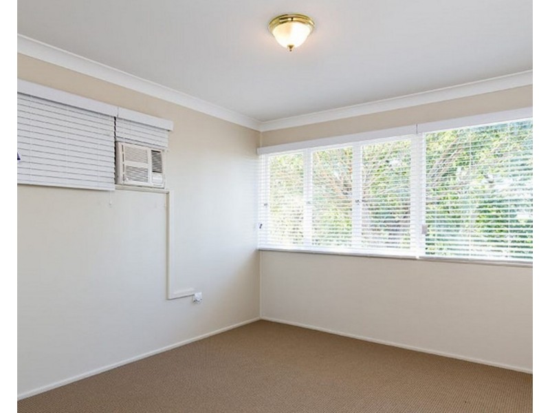 29 Cawdor Street, Arana Hills QLD 4054