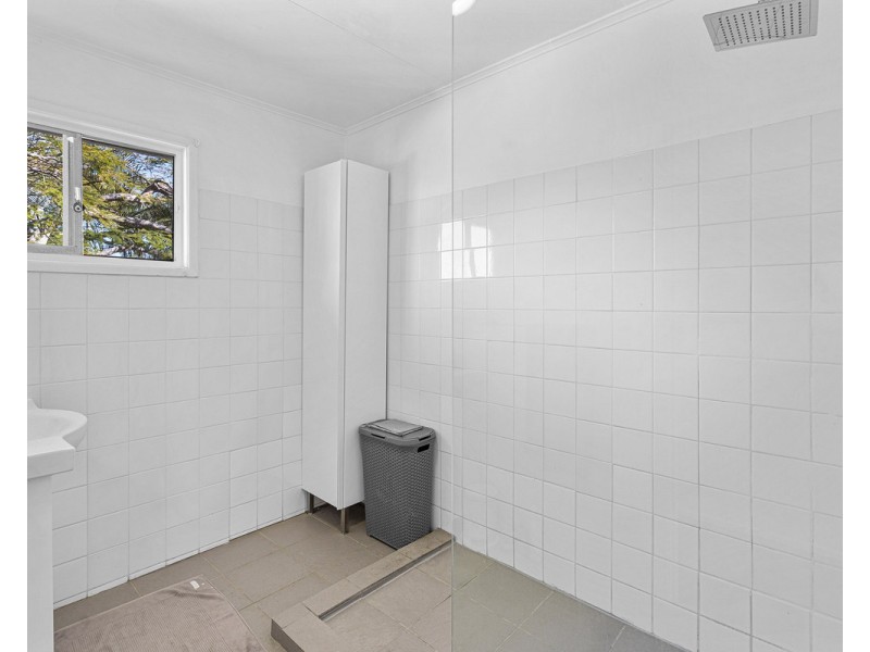 766 Hamilton Road, Chermside West QLD 4032