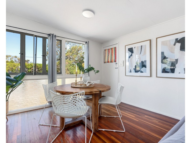 8 Backford Street, Chermside West QLD 4032