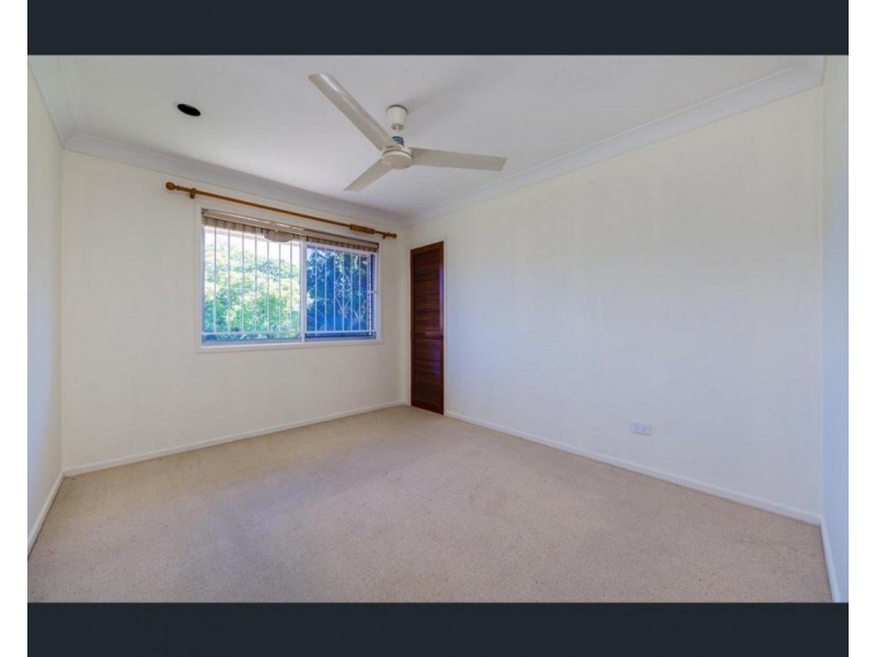 27 Kilburn Street, Chermside QLD 4032