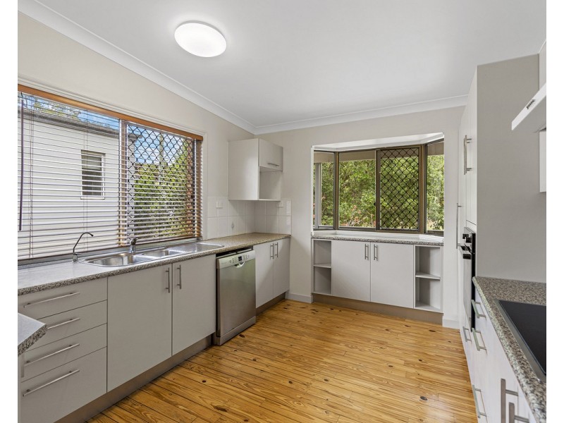 6 Garfield Terrace, Everton Hills QLD 4053