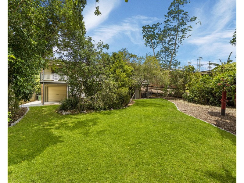 6 Garfield Terrace, Everton Hills QLD 4053
