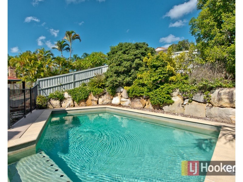 13 Gielgud Crescent, Mcdowall QLD 4053