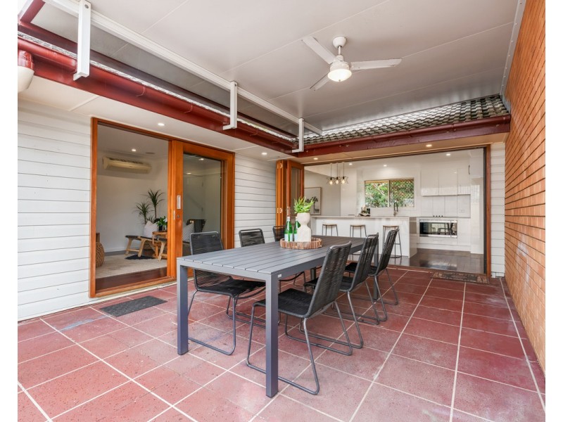 31 Bramcote Street, Chermside West QLD 4032