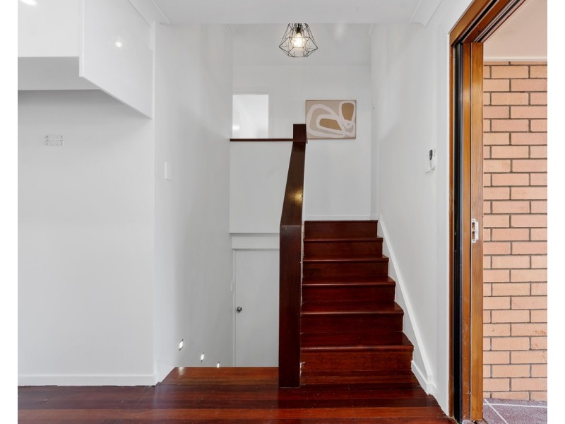 31 Bramcote Street, Chermside West QLD 4032