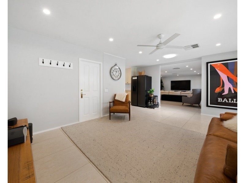 29 Ashley Road, Chermside West QLD 4032