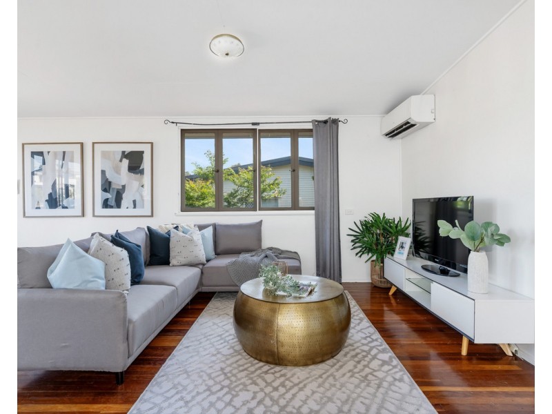 8 Backford Street, Chermside West QLD 4032